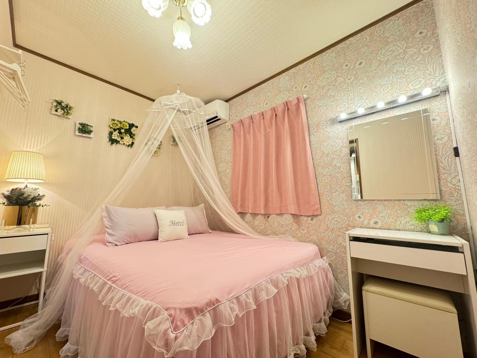 Hotel West Taisho Osaka Esterno foto